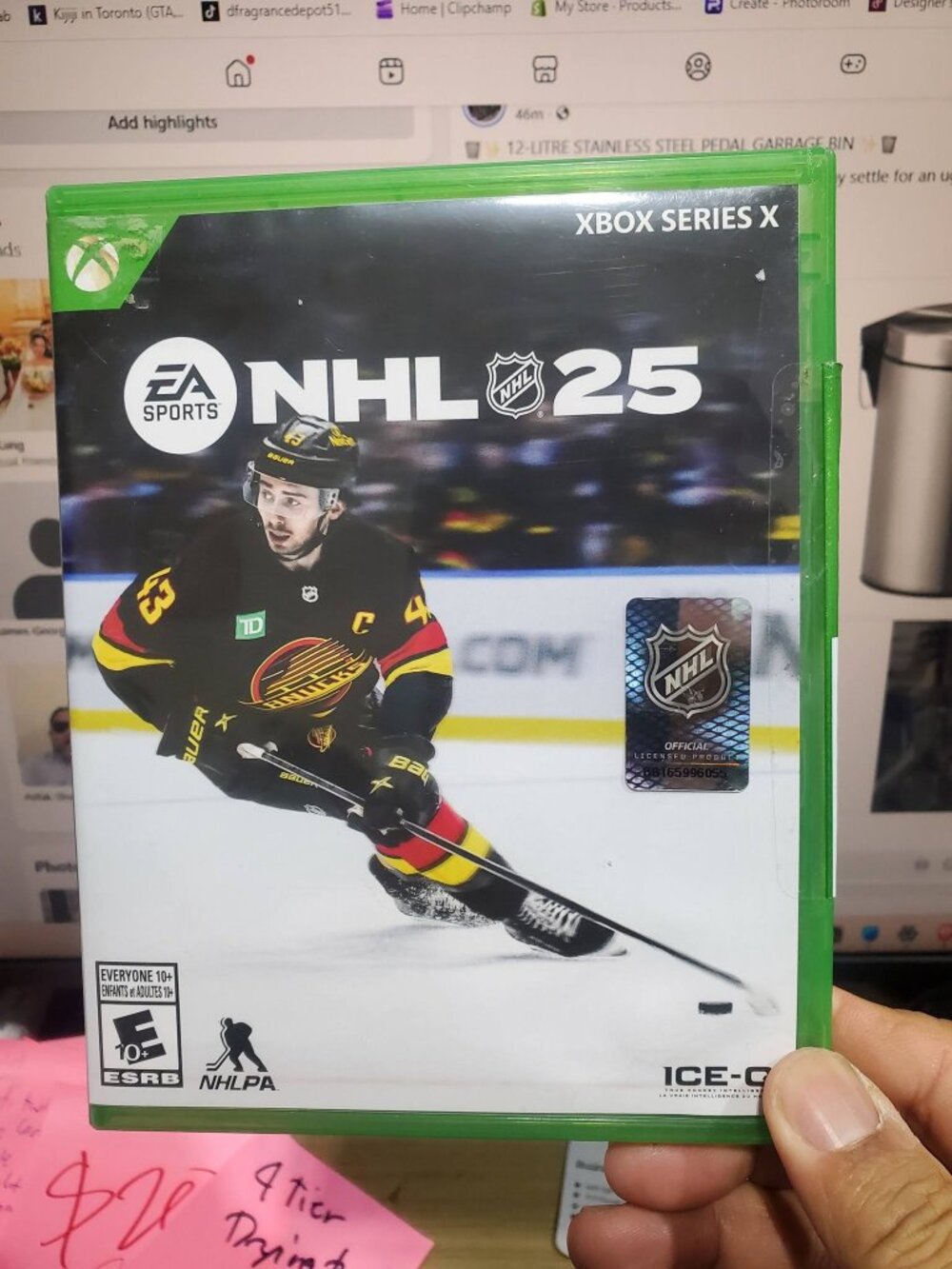 NHL 25 Xbox Series X